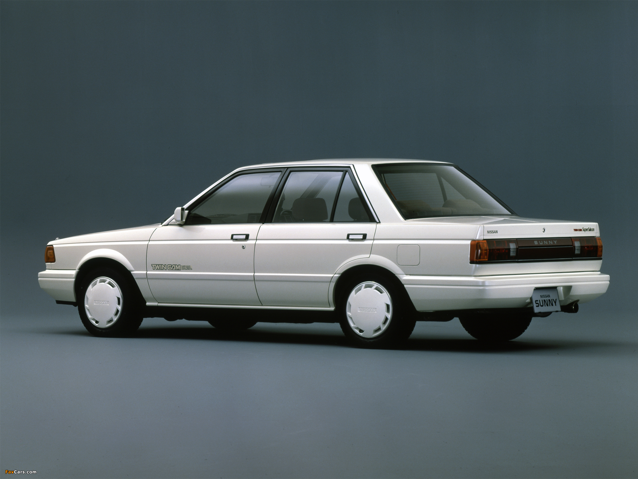 Nissan Sunny (B12) 1987–90 images (2048 x 1536)