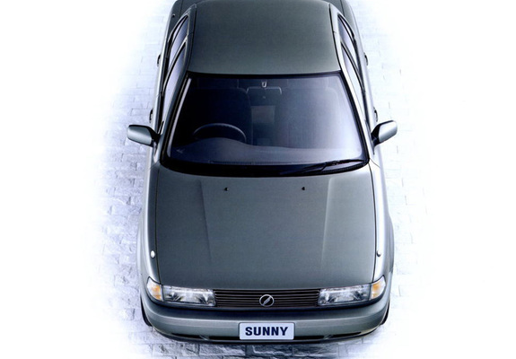 Nissan Sunny Sedan (N14) 1990–95 images