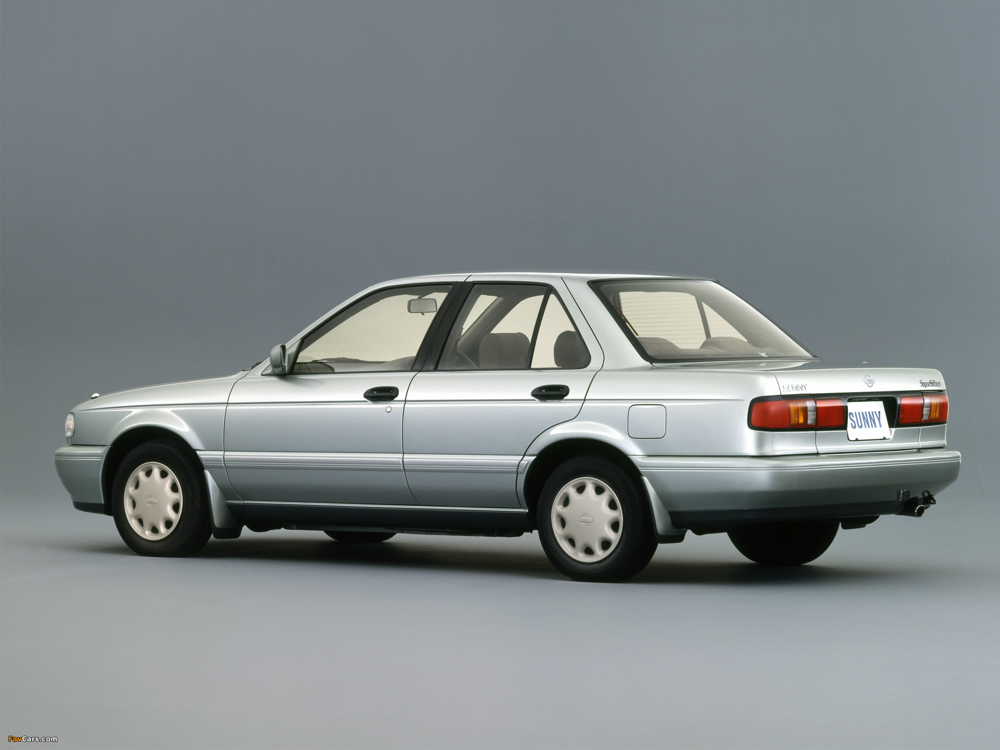 Nissan Sunny (B13) 1992–93 photos (2048 x 1536)