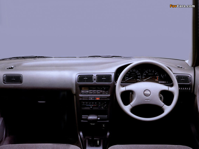 Pictures of Nissan Sunny Sedan (N14) 1990–95 (800 x 600)