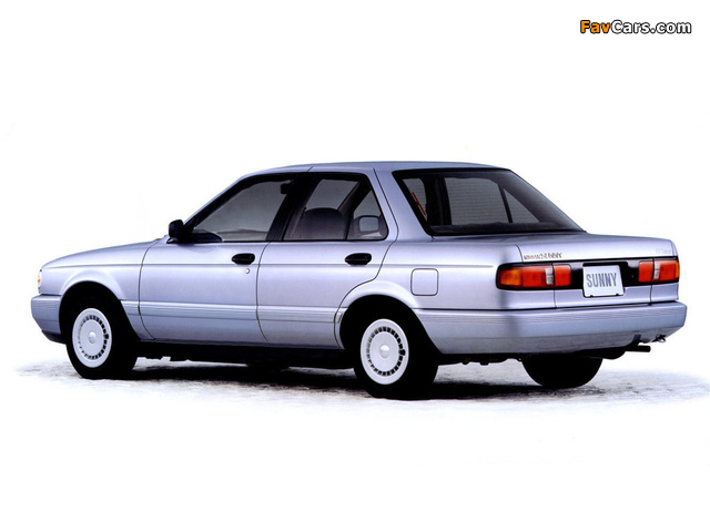 Pictures of Nissan Sunny Sedan (N14) 1990–95 (640 x 480)