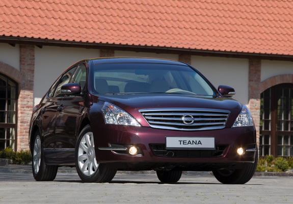 Nissan Teana 2008–11 photos
