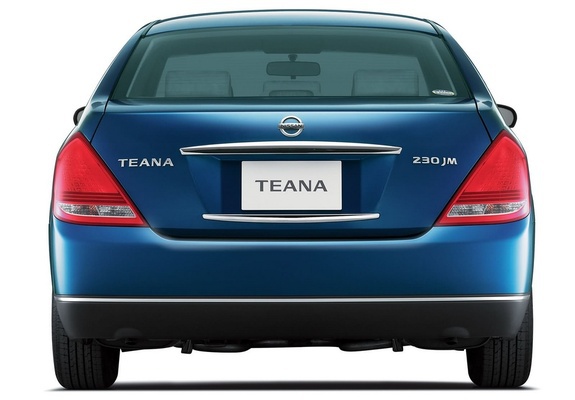 Photos of Nissan Teana 2003–05