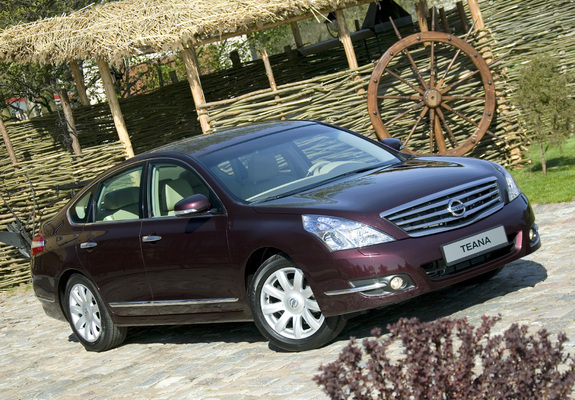 Pictures of Nissan Teana 2008–11
