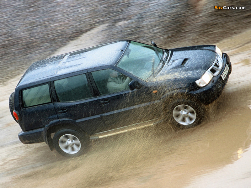 Images of Nissan Terrano II 5-door UK-spec (R20) 1999–2006 (800 x 600)