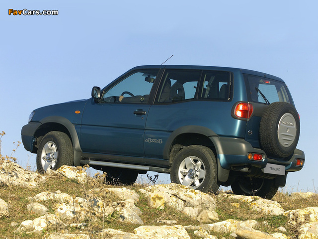 Images of Nissan Terrano II 3-door (R20) 1999–2006 (640 x 480)