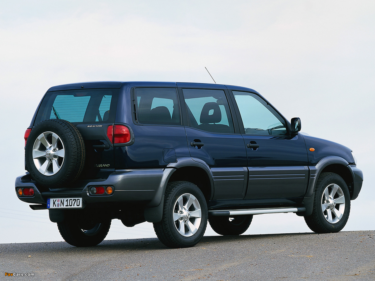 Images of Nissan Terrano II 5-door (R20) 1999–2006 (1280 x 960)