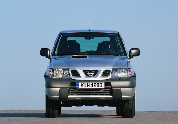 Nissan Terrano II 3-door (R20) 1999–2006 pictures