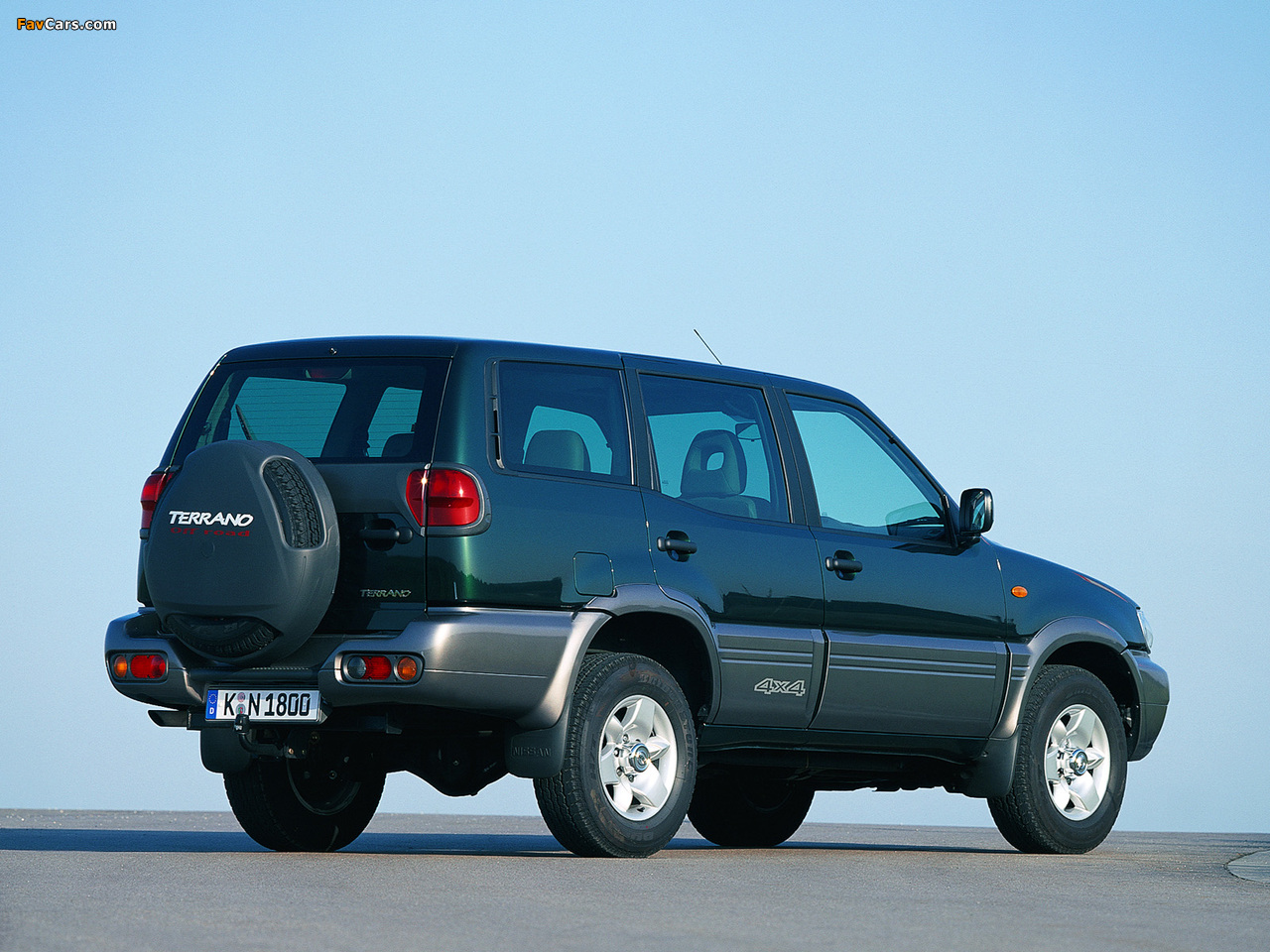 Photos of Nissan Terrano II 5-door (R20) 1999–2006 (1280 x 960)