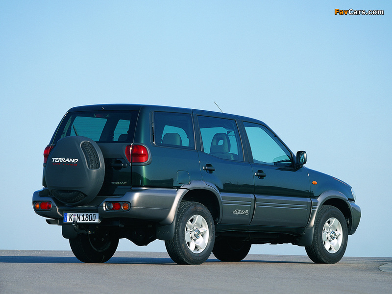 Photos of Nissan Terrano II 5-door (R20) 1999–2006 (800 x 600)