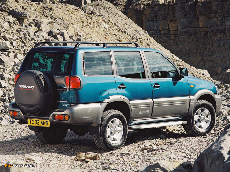 Photos of Nissan Terrano II 5-door UK-spec (R20) 1999–2006 (800 x 600)
