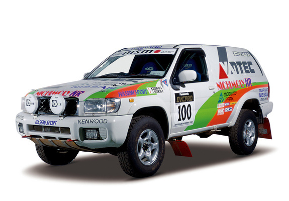 Nissan Terrano Rally Car (R50) 1999–2002 pictures
