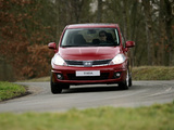 Images of Nissan Tiida Hatchback (C11) 2007–10