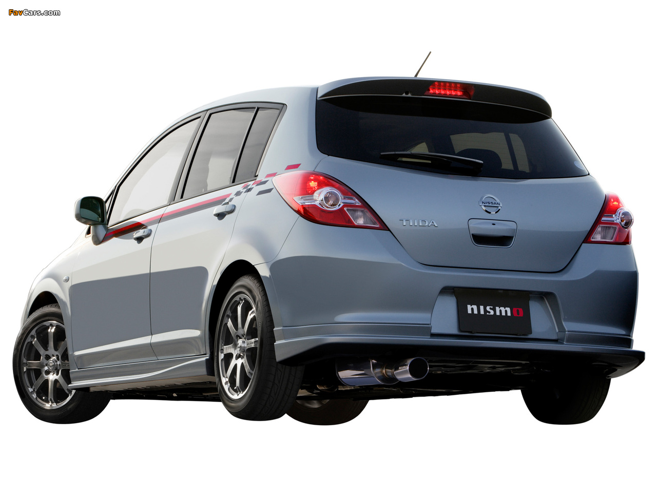 Images of Nismo Nissan Tiida Hatchback S-Tune (C11) 2008 (1280 x 960)