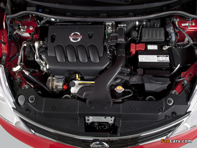 Photos of Nissan Tiida Hatchback BR-spec (C11) 2010 (640 x 480)