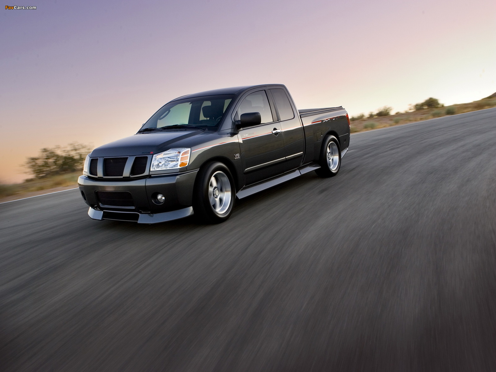 Nissan Titan Nismo Concept 2004 wallpapers (1600 x 1200)