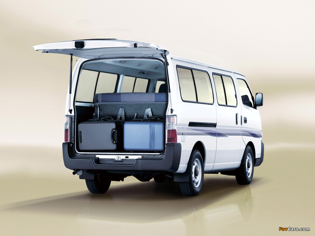 Images of Nissan Urvan Bus (E25) 2007 (1024 x 768)