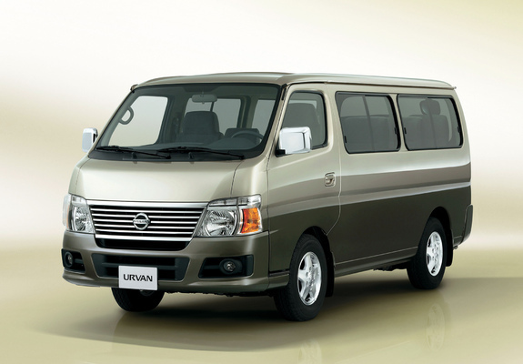 Photos of Nissan Urvan Bus (E25) 2007