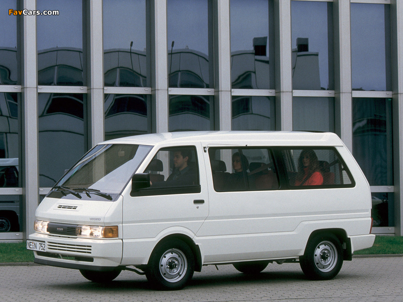 Nissan Vanette Coach EU-spec (C22) 1986–89 wallpapers (800 x 600)