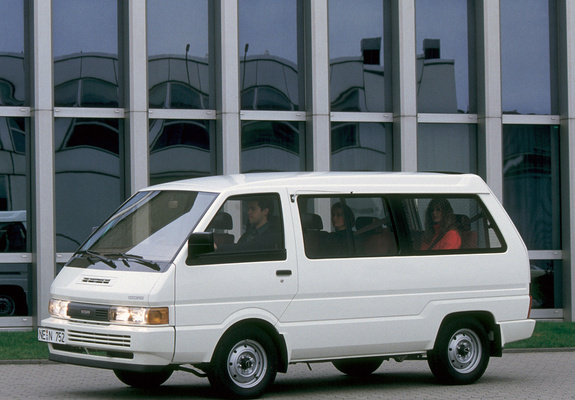 Nissan Vanette Coach EU-spec (C22) 1986–89 wallpapers