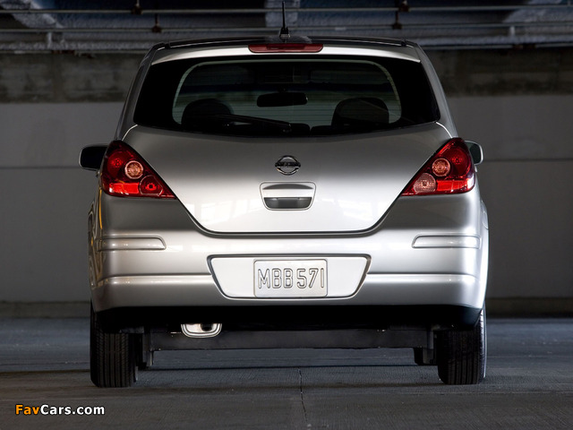 Images of Nissan Versa Hatchback 2006–09 (640 x 480)