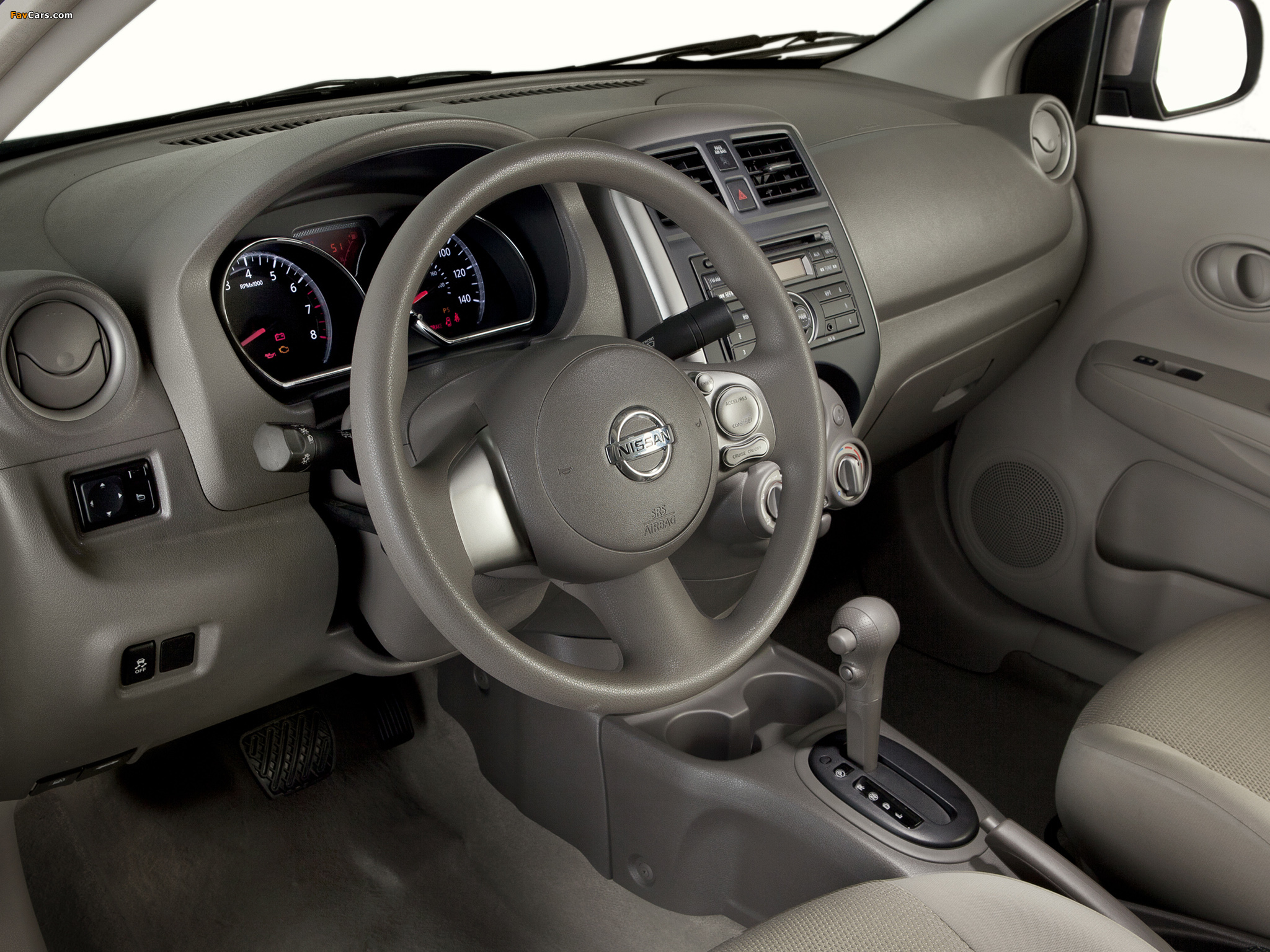 Images of Nissan Versa Sedan (B17) 2011 (2048 x 1536)