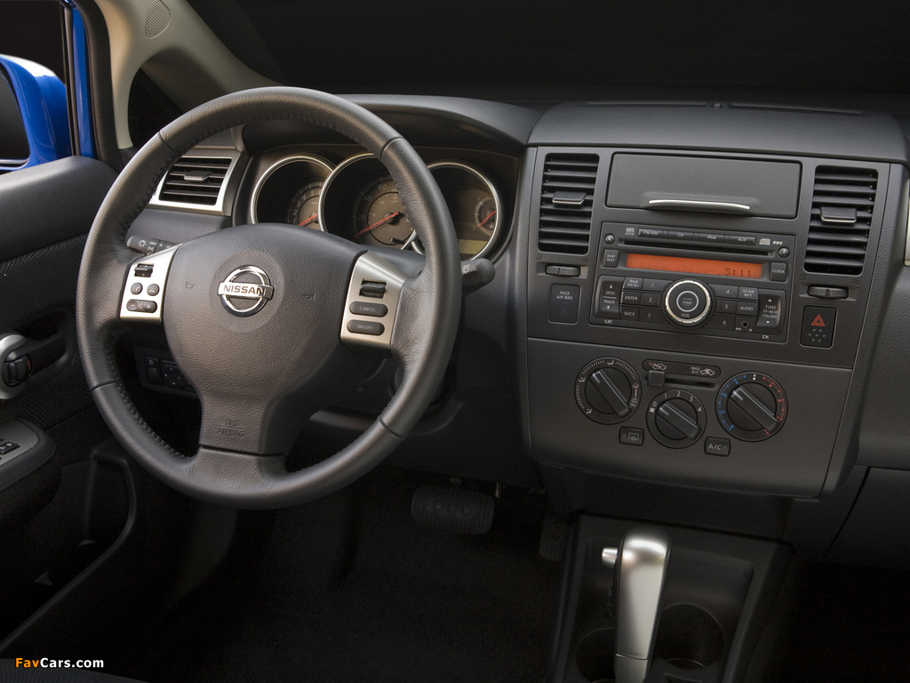 Pictures of Nissan Versa Hatchback 2009 (1024 x 768)