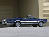 Images of Oldsmobile Cutlass 442 Convertible (3867) 1967