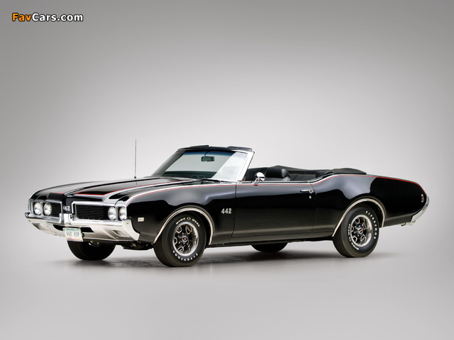 Images of Oldsmobile 442 Convertible (4467) 1969 (640 x 480)