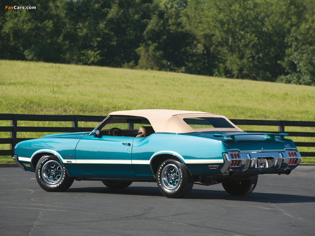 Images of Oldsmobile Cutlass 442 W-30 Convertible 1972 (1024 x 768)