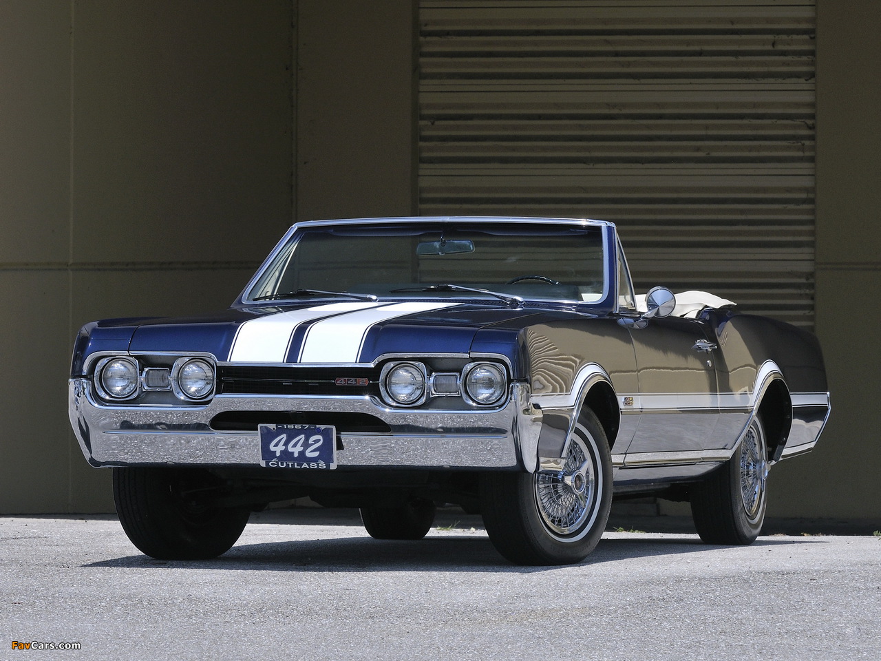 Oldsmobile Cutlass 442 Convertible (3867) 1967 images (1280 x 960)