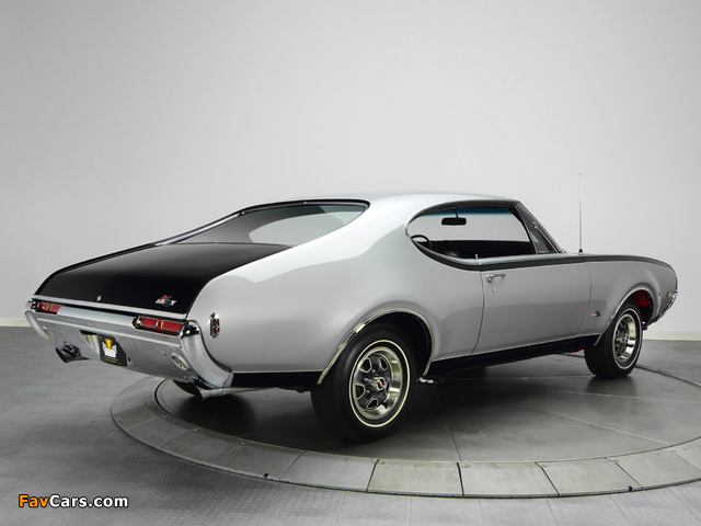 Hurst/Olds 442 Holiday Coupe (4487) 1968 wallpapers (640 x 480)