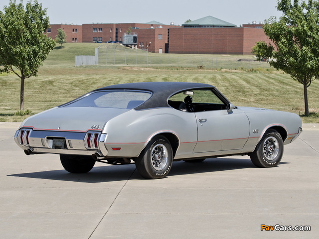 Oldsmobile 442 Holiday Coupe (4487) 1970 photos (640 x 480)