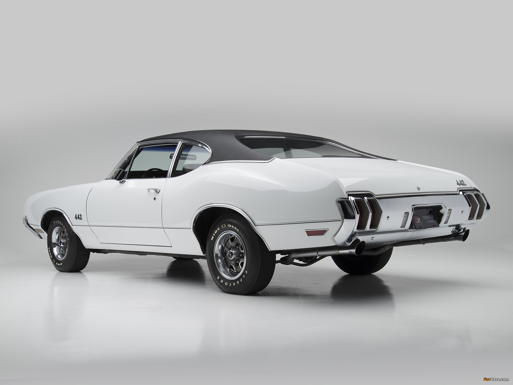 Photos of Oldsmobile 442 Sports Coupe (4477) 1970 (2048 x 1536)