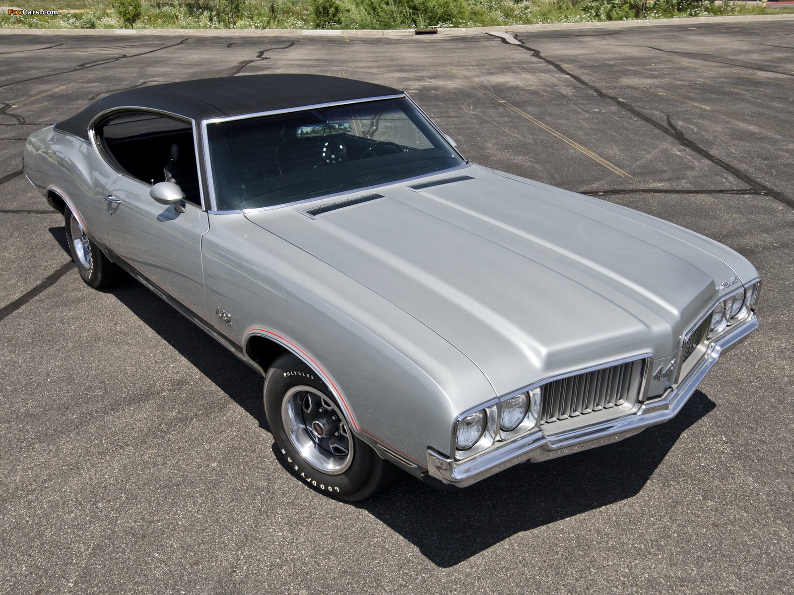 Pictures of Oldsmobile 442 Holiday Coupe (4487) 1970 (1600 x 1200)