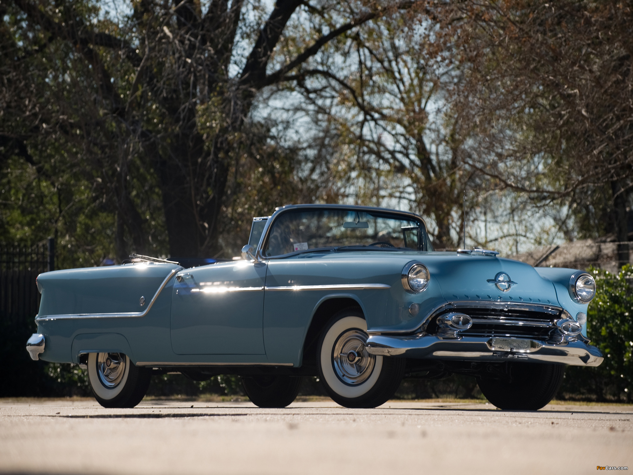 Images of Oldsmobile Super 88 Convertible 1954 (2048 x 1536)