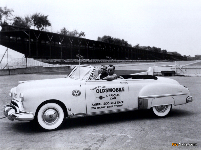 Oldsmobile 88 Convertible Indy 500 Pace Car 1949 photos (800 x 600)