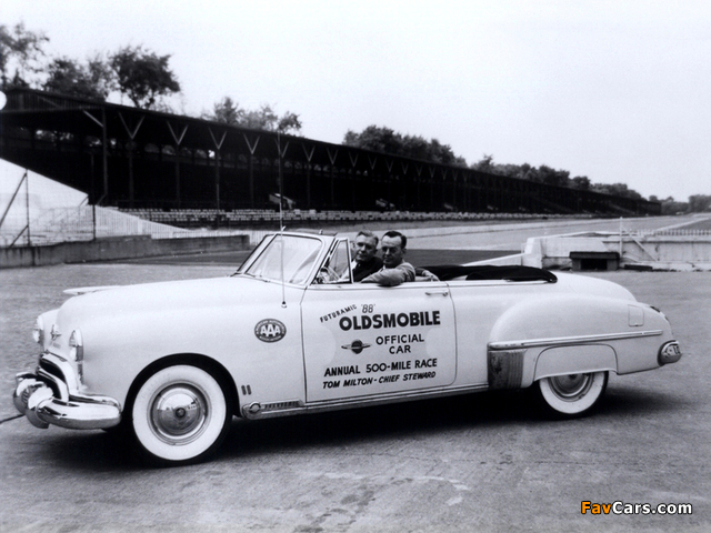 Oldsmobile 88 Convertible Indy 500 Pace Car 1949 photos (640 x 480)