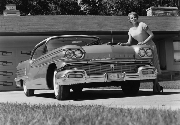 Oldsmobile Dynamic 88 Holiday Coupe (3637) 1958 images