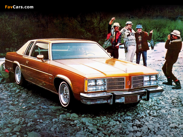 Oldsmobile Delta 88 Royale Coupe (N37) 1978 wallpapers (640 x 480)