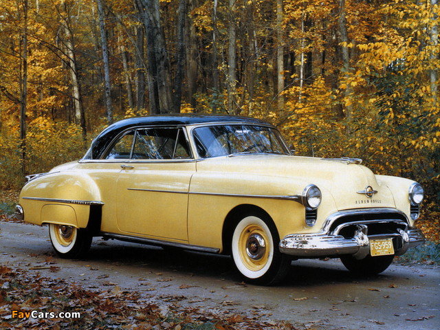 Pictures of Oldsmobile Futuramic 88 Holiday Coupe (3737) 1950 (640 x 480)