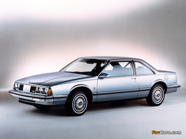 Pictures of Oldsmobile Delta 88 Royale Coupe 1986–88 (640 x 480)