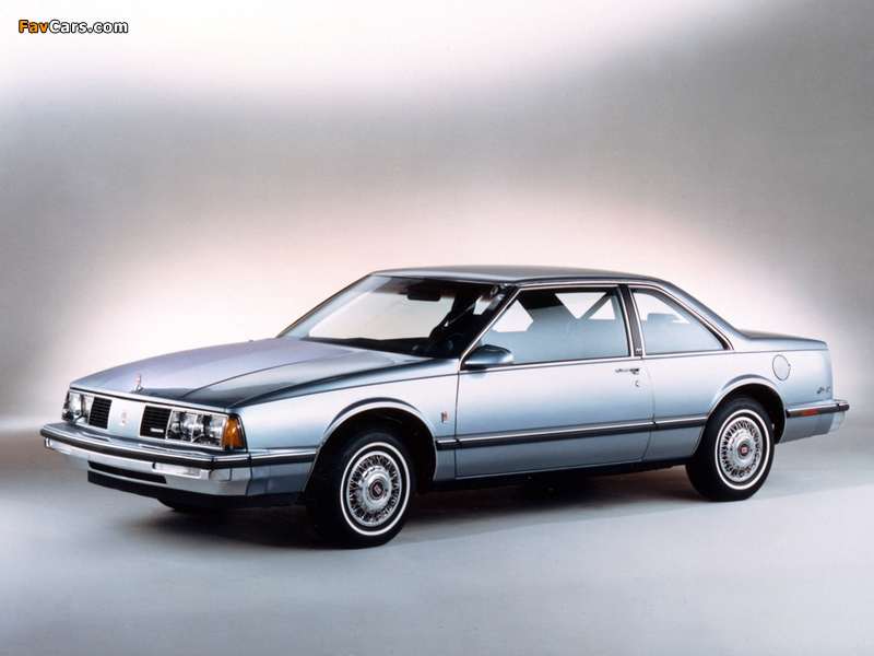 Pictures of Oldsmobile Delta 88 Royale Coupe 1986–88 (800 x 600)