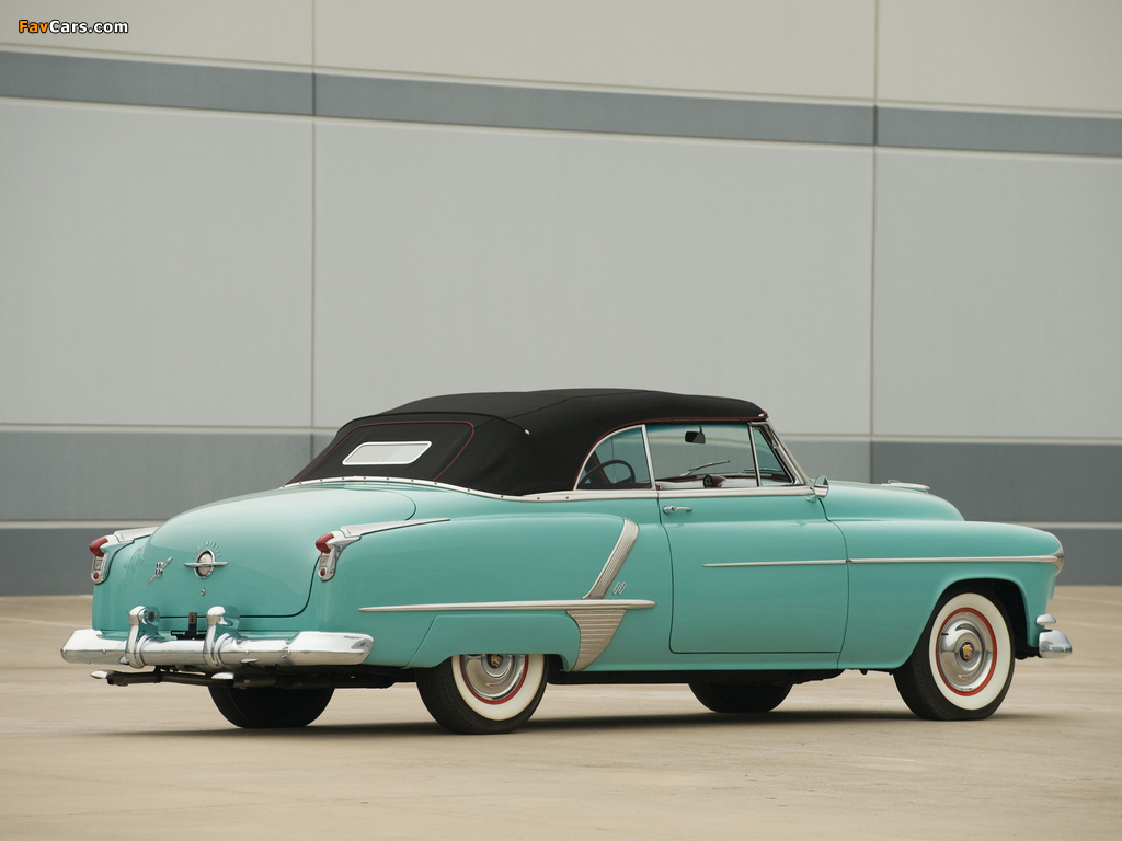Oldsmobile Super 88 Convertible 1952 wallpapers (1024 x 768)