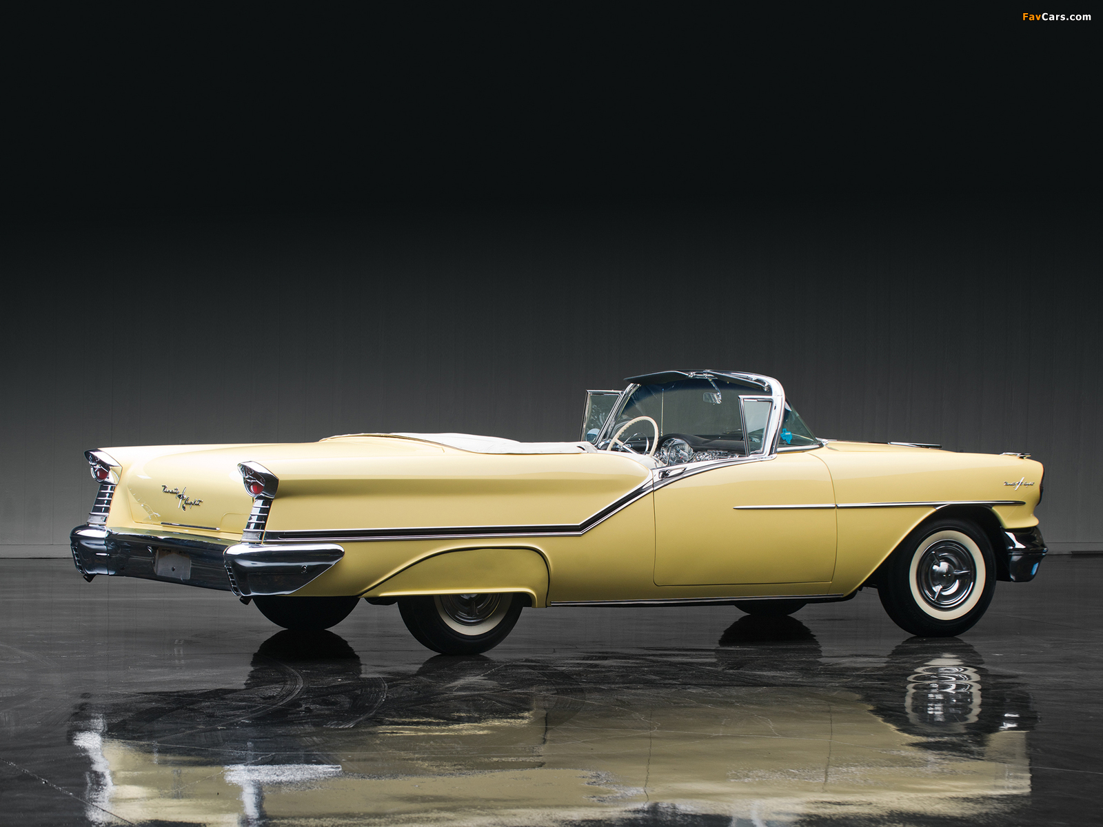 Oldsmobile Starfire 98 Convertible (3067DX) 1957 pictures (1600 x 1200)