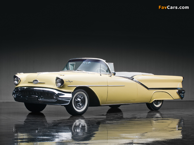 Oldsmobile Starfire 98 Convertible (3067DX) 1957 wallpapers (640 x 480)