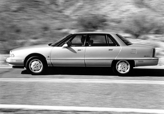 Oldsmobile Ninety-Eight 1991–96 photos