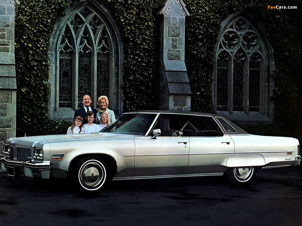 Pictures of Oldsmobile 98 Regency Hardtop Sedan (X39) 1975 (1024 x 768)