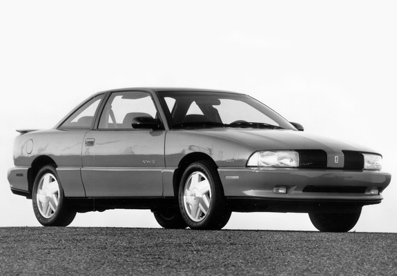 Oldsmobile Achieva SC Coupe 1992–97 images