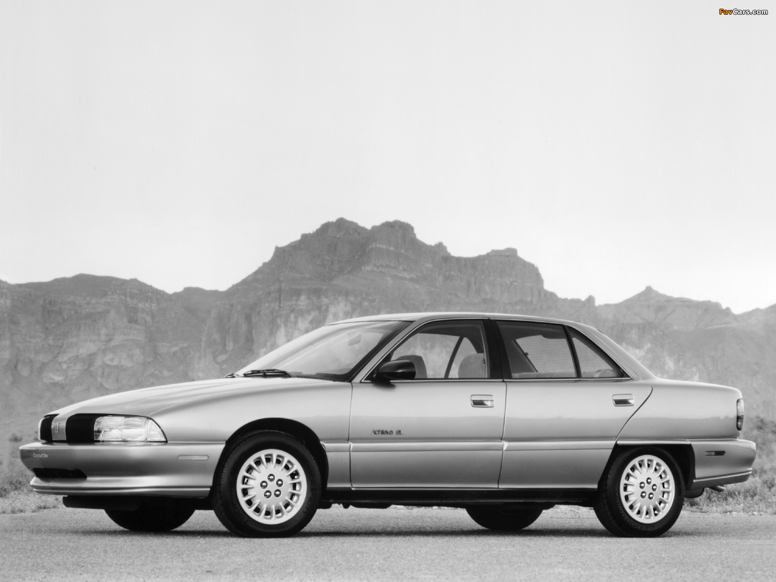 Pictures of Oldsmobile Achieva 1992–97 (1600 x 1200)